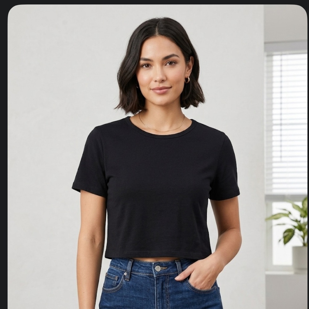 Jackson Rowe Black Cropped Tee - Classic Crew Crop
